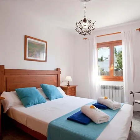 In Mit Privatem Pool Und In Der Naehe Holiday home Cala d'Or (Mallorca)